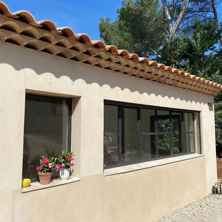 Maison Dans La Pinede